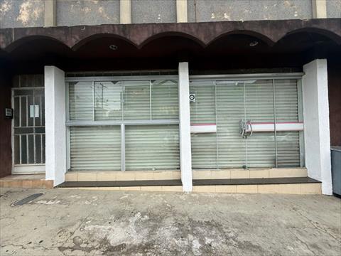 Sala Comercial para locacao no Orfas em Ponta Grossa com 50m² por R$ 6.875,00