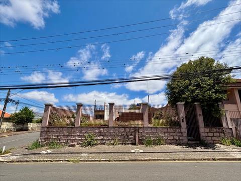 Terreno para venda no Uvaranas em Ponta Grossa com 392m² por R$ 370.000,00