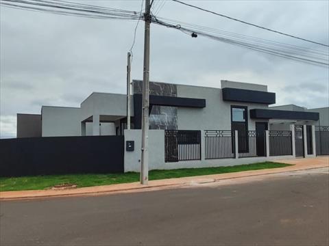 Casa Residencial para venda no Cara-cara em Ponta Grossa com 285m² por R$ 690.000,00