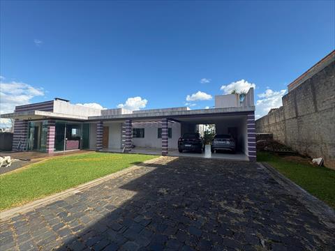 Casa Residencial para venda no Nova Russia em Ponta Grossa com 800m² por R$ 1.700.000,00
