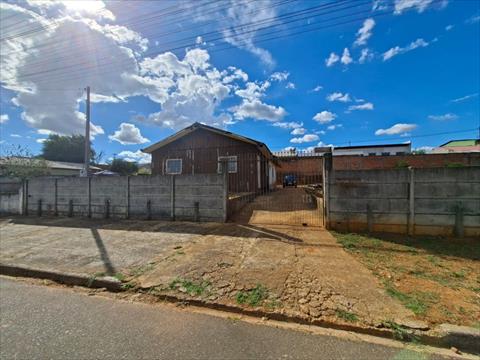 Terreno para venda no Jardim Carvalho em Ponta Grossa com 865m² por R$ 670.000,00