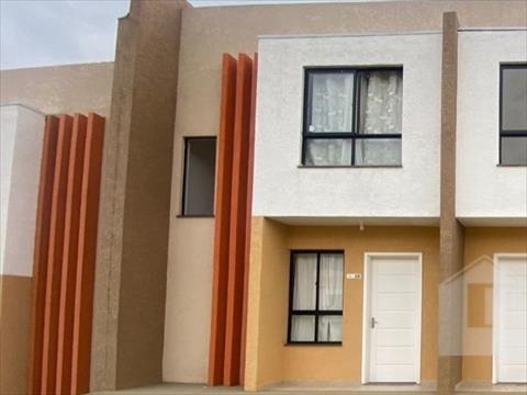 Sobrado para venda no Jardim Carvalho em Ponta Grossa com 90m² por R$ 250.000,00