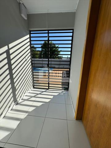 Casa Residencial para locacao no Uvaranas em Ponta Grossa com 200m² por R$ 3.500,00
