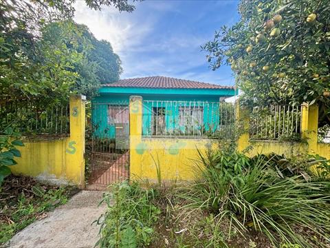 Terreno para venda no Uvaranas em Ponta Grossa com 573m² por R$ 300.000,00