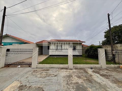 Casa Residencial para venda no Uvaranas em Ponta Grossa com 360m² por R$ 400.000,00
