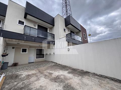 Sobrado para venda no Uvaranas em Ponta Grossa com 136,35m² por R$ 650.000,00