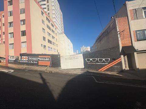 Terreno para venda no Centro em Ponta Grossa com 330m² por R$ 650.000,00