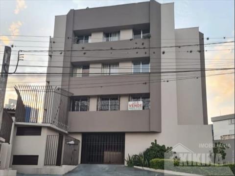 Apartamento para locacao no Centro em Irati com 80m² por R$ 2.437,50