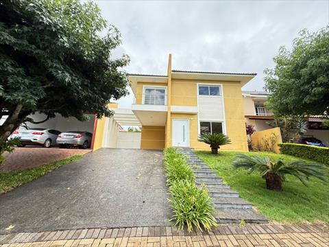 Casa em Condomínio para venda no Colonia Dona Luiza em Ponta Grossa com 260m² por R$ 2.100.000,00