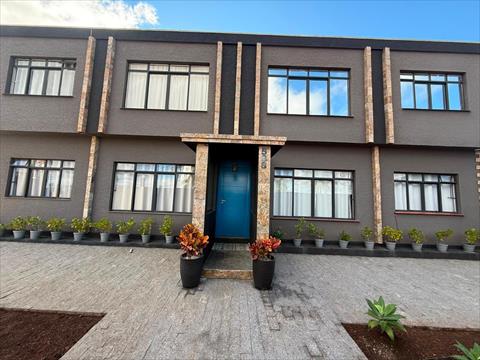 Apartamento para locacao no Centro em Ponta Grossa com 80m² por R$ 2.125,00