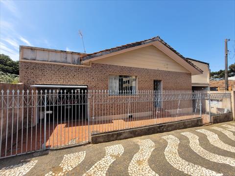 Casa Residencial para locacao no Oficinas em Ponta Grossa com 540m² por R$ 3.600,00