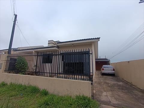 Casa Residencial para locacao no Contorno em Ponta Grossa com 58m² por R$ 2.500,00