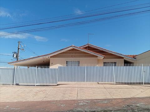 Casa Residencial para venda no Cara-cara em Ponta Grossa com 195m² por R$ 280.000,00