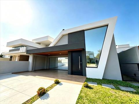 Casa em Condomínio para locacao no Jardim Carvalho em Ponta Grossa com 210m² por R$ 11.250,00