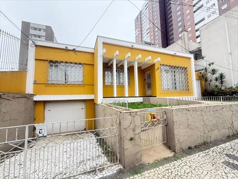 Casa Comercial para locacao no Centro em Ponta Grossa com 352m² por R$ 5.000,00