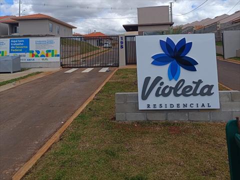 Casa em Condomínio para locacao no Neves em Ponta Grossa com 48m² por R$ 1.187,50