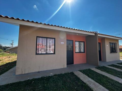 Casa Residencial para locacao no Colonia Dona Luiza em Ponta Grossa com 42m² por R$ 1.438,00