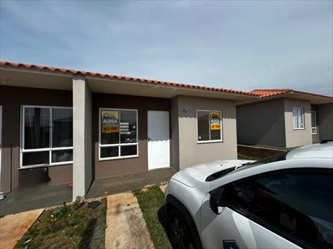 Casa em Condomínio para locacao no Neves em Ponta Grossa com 50m² por R$ 1.125,00