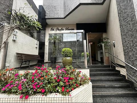 Apartamento para locacao no Centro em Ponta Grossa com 208m² por R$ 3.125,00