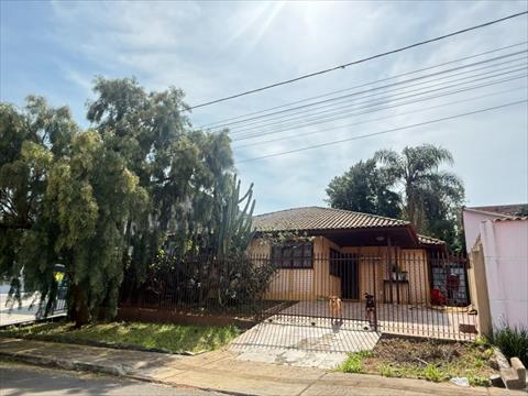 Casa Residencial para venda no Olarias em Ponta Grossa com 462m² por R$ 400.000,00