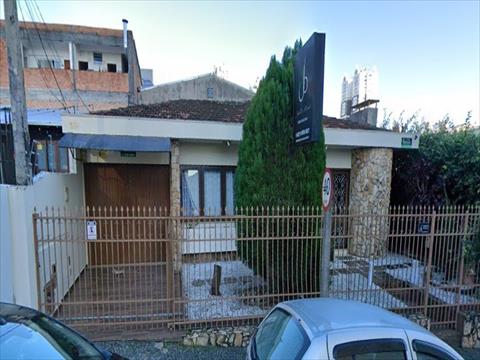 Casa Comercial para locacao no Centro em Ponta Grossa com 280m² por R$ 6.625,00