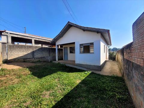 Casa Residencial para locacao no Colonia Dona Luiza em Ponta Grossa com 60m² por R$ 1.062,50