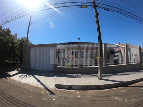 Casa Residencial para locacao no Colonia Dona Luiza em Ponta Grossa com 306m² por R$ 5.625,00