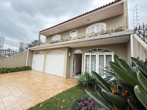 Casa Residencial para locacao no Oficinas em Ponta Grossa com 200m² por R$ 5.375,00