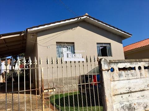 Casa Residencial para venda no Uvaranas em Ponta Grossa com 276m² por R$ 140.000,00