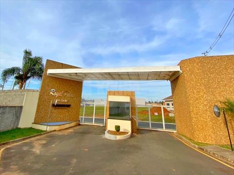 Terreno para venda no Uvaranas em Ponta Grossa com 300m² por R$ 170.000,00