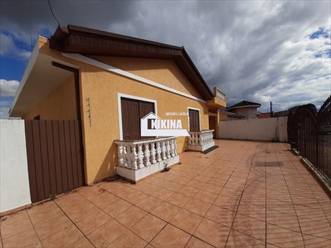 Casa Residencial para venda no Uvaranas em Ponta Grossa com 400m² por R$ 650.000,00