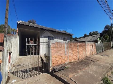Casa Residencial para venda no Uvaranas em Ponta Grossa com 150m² por R$ 400.000,00