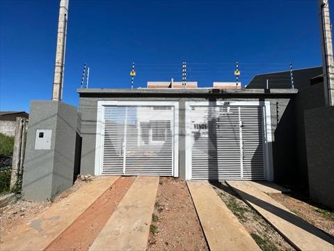Sobrado para venda no Uvaranas em Ponta Grossa com 110m² por R$ 550.000,00