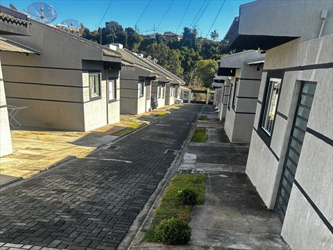 Casa Residencial para venda no Jardim Carvalho em Ponta Grossa com 50m² por R$ 200.000,00