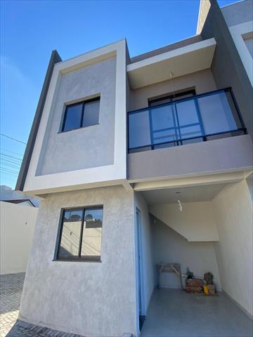 Sobrado para venda no Uvaranas em Ponta Grossa com 83m² por R$ 310.000,00