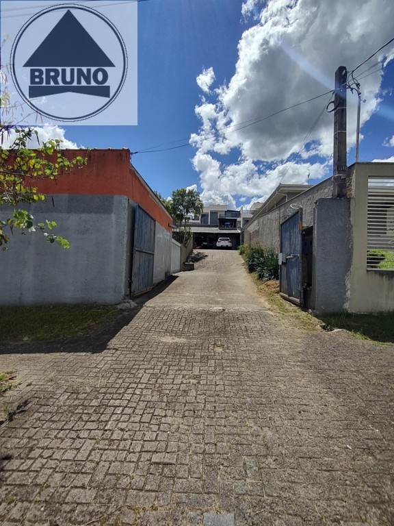 Barracão para locacao no Bom Retiro em Curitiba com 123m² por R$ 4.937,50