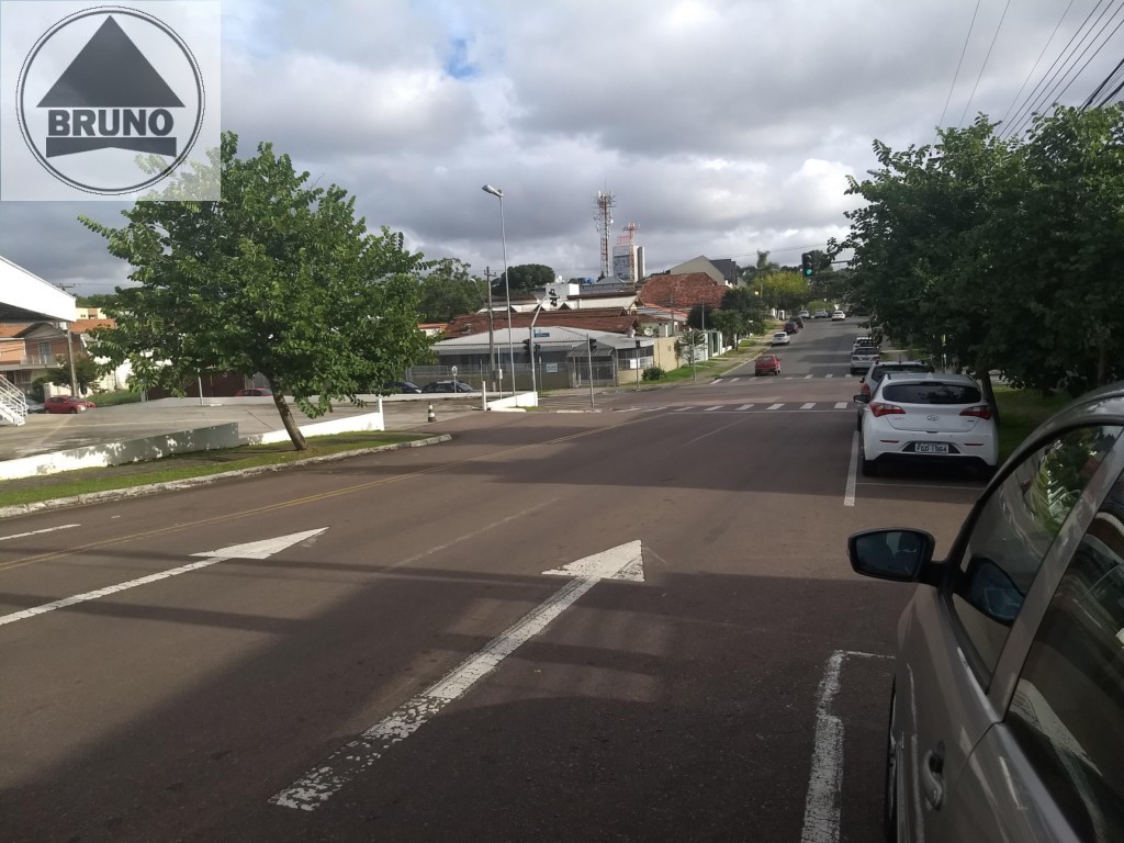 Barracão para locacao no Bom Retiro em Curitiba com 123m² por R$ 4.937,50