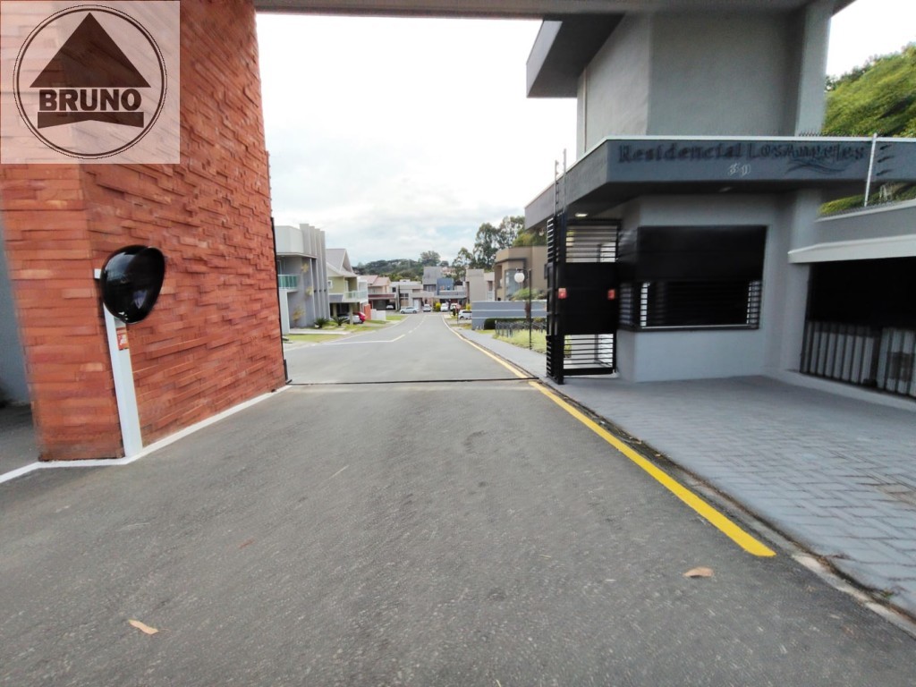 Terreno para venda no Campo Pequeno em Colombo com 299,65m² por R$ 358.000,00