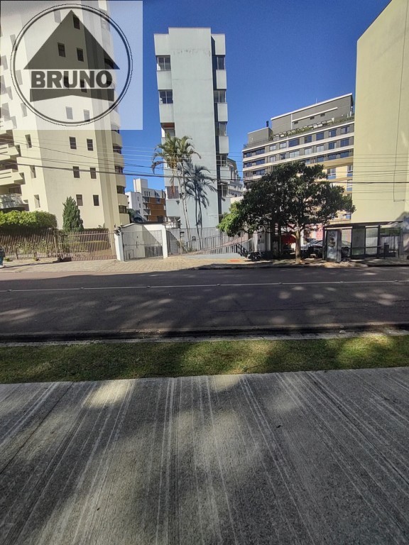 Kitinet para venda no Bigorrilho em Curitiba com 36,02m² por R$ 219.800,00