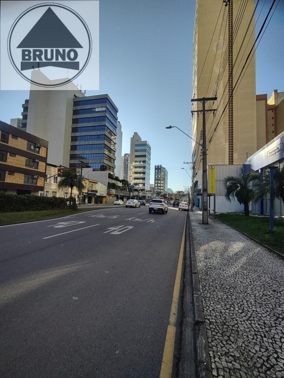 Apartamento para venda no Centro em Curitiba com 189,5m² por R$ 620.000,00