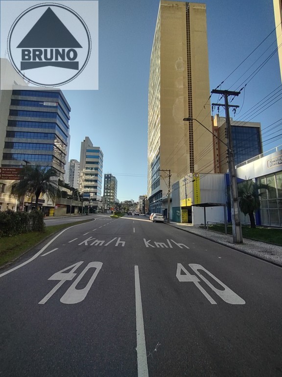 Apartamento para venda no Centro em Curitiba com 189,5m² por R$ 620.000,00