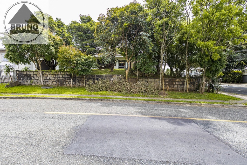 Terreno para venda no Bom Retiro em Curitiba com 550,84m² por R$ 1.550.000,00