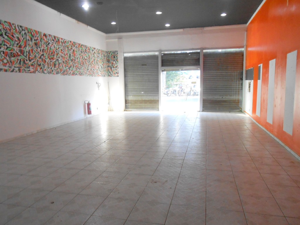 Loja/salão para locacao no Centro em Limeira com 288,14m² por R$ 8.000,00