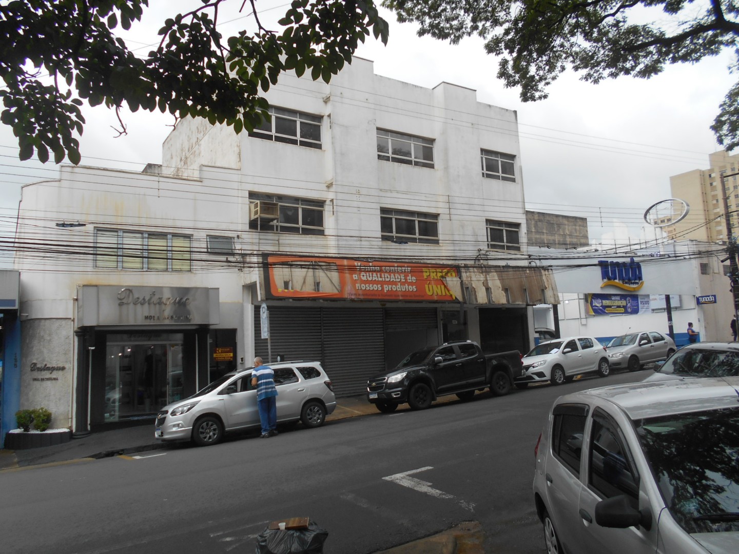 Salão para locacao no Centro em Limeira com 0m² por R$ 20.000,00
