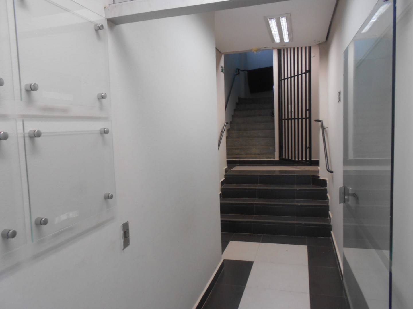 Cjto. Comercial/sala para locacao no Centro em Limeira com 0m² por R$ 15.000,00