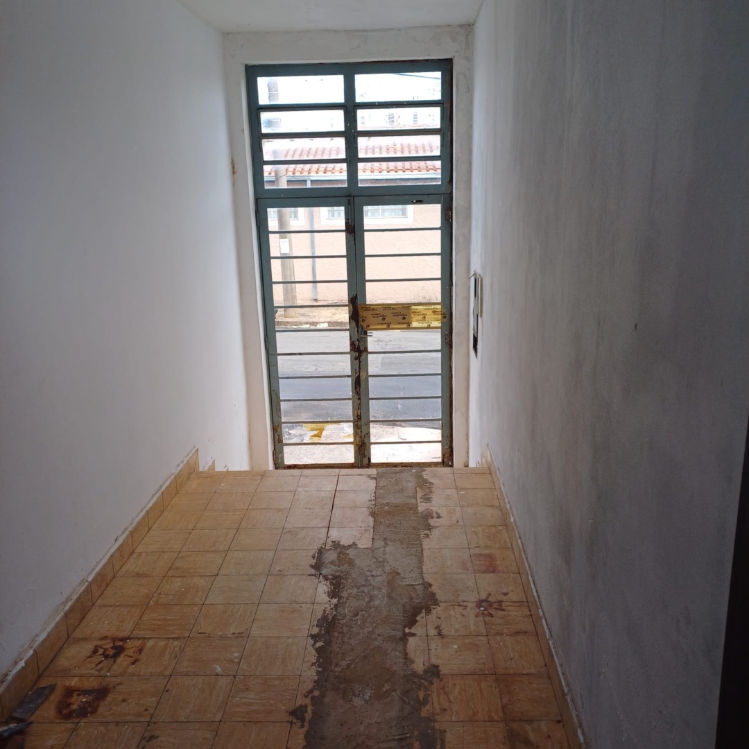 Casa Residêncial para venda no Vila Camargo em Limeira com 165m² por R$ 220.000,00