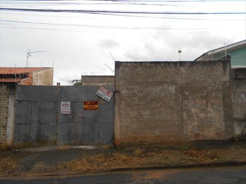 Terreno para venda no Residencial Florisa em Limeira com 203m² por R$ 400.000,00