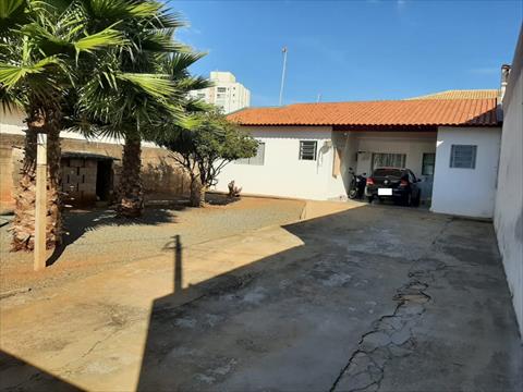 Casa Residêncial para venda no Vila Sao Geraldo em Limeira com 250m² por R$ 450.000,00