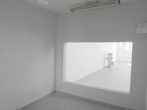 Salão para locacao no Jardim Piratininga em Limeira com 140,4m² por R$ 3.900,00