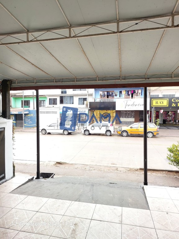 Loja para alugar em Sitio Cercado, Curitiba — Toyo Imóveis - Curitiba/PR